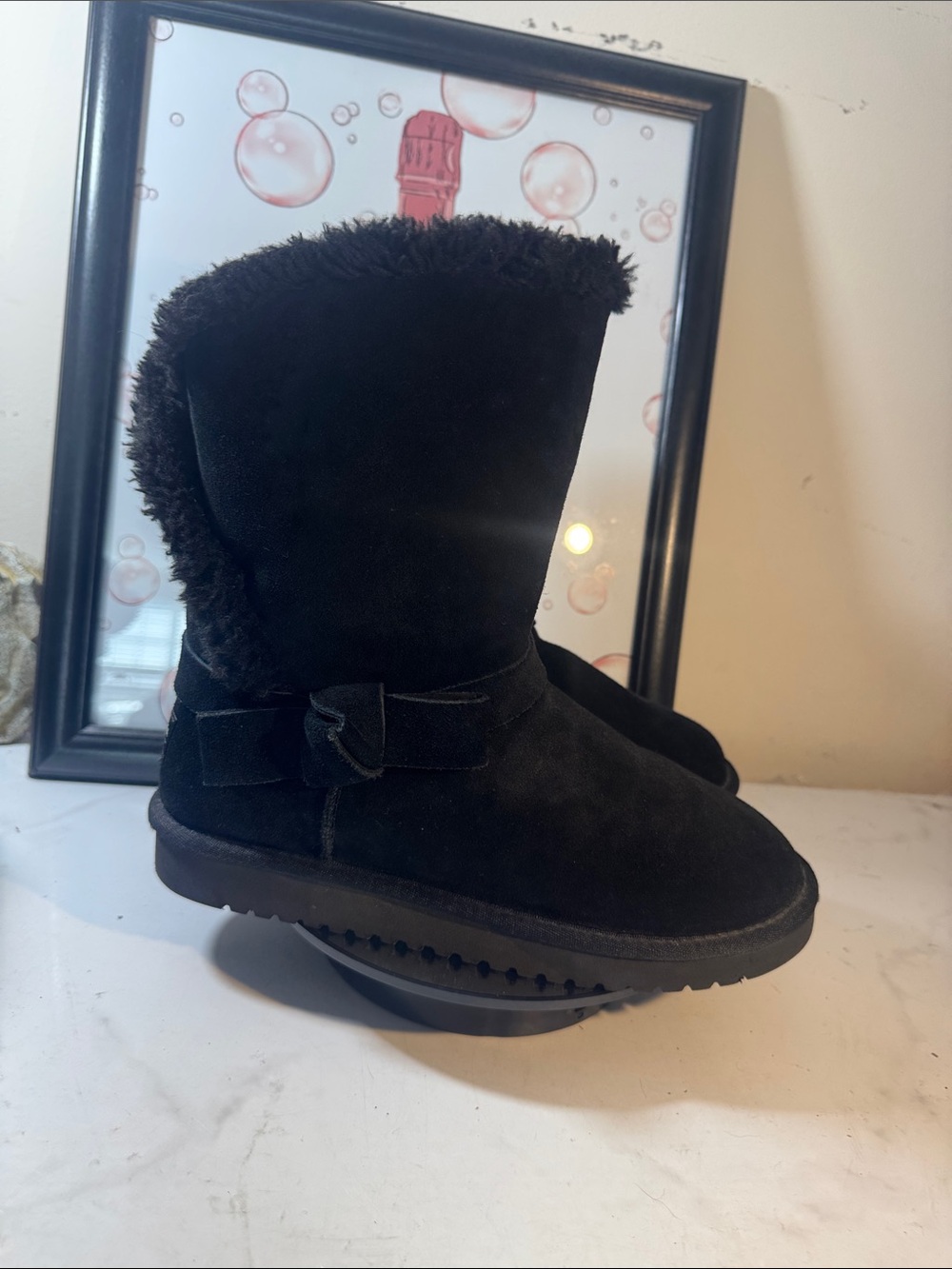 Koolaburra by Ugg Arlena Black Suede Bow Short Boots  - Women’s Size 8W
